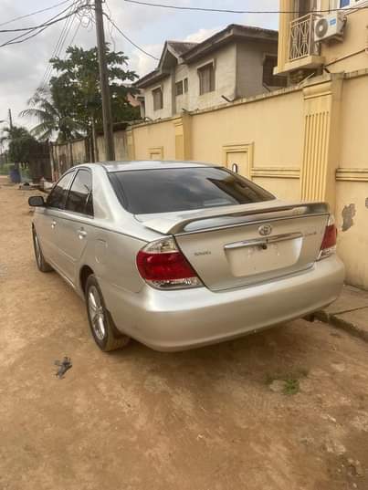 A picture of Toyota Camry 2004 Painted on First body Sound engine and