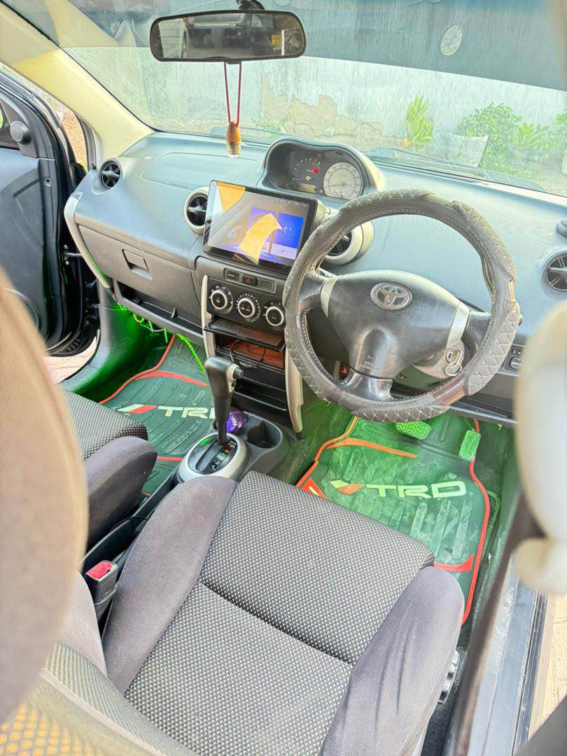used toyota ist