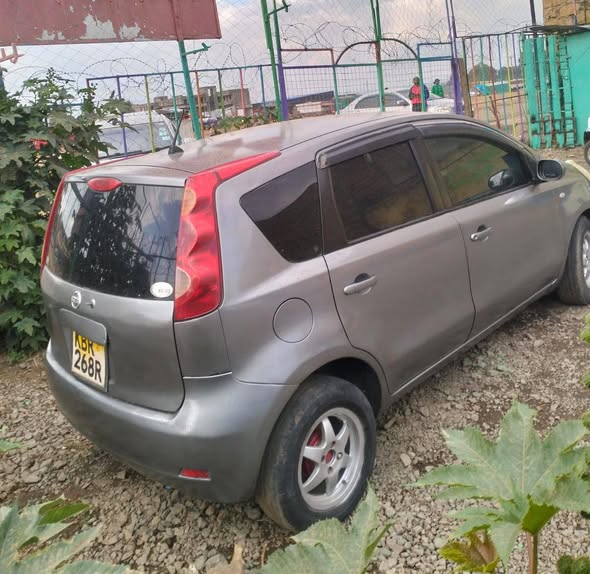 A picture of NISSAN NOTE 290 000 AT GILGIL 0700777956