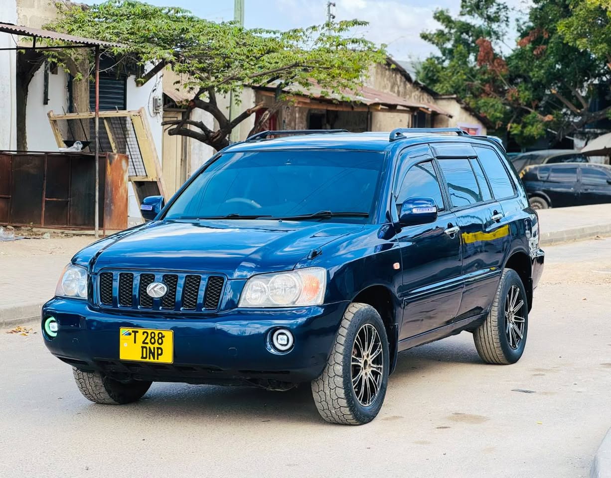 A picture of TOYOTA KLUGER
