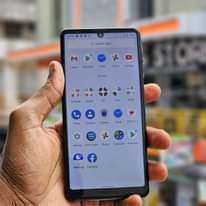 A picture of AQUOS SENSE 5G