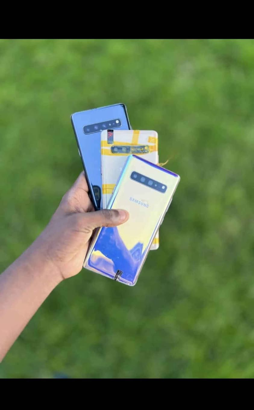 A picture of Mobile phones