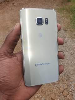 A picture of SAMSUNG S6 edge plus DUOS