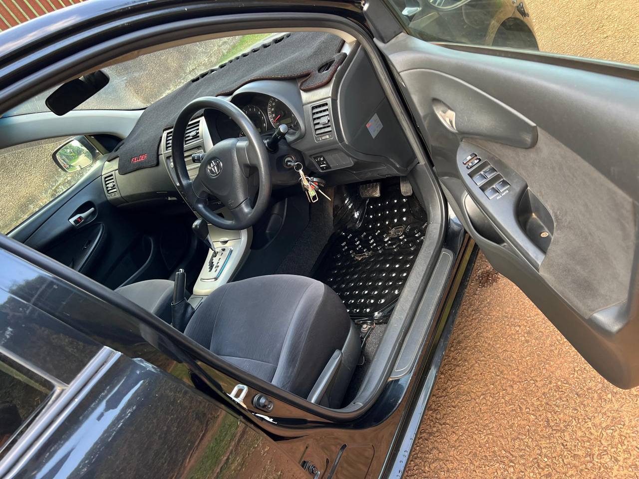 A picture of TOYOTA COROLLA FIELDER X EDITION FOR SALE