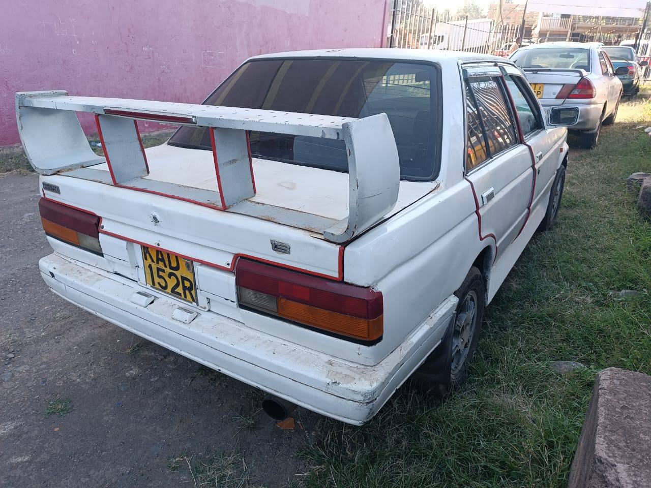 nissan b12