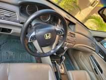 A picture of Honda accord 2008