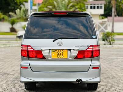 A picture of TOYOTA ALPHARD SWEET EEB