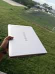 A picture of Toshiba core 2duo Ram 2gb hdd 320gb procesor 2.20ghz chaji