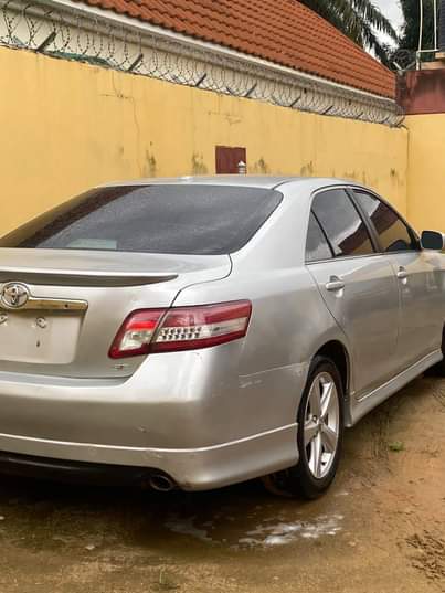 A picture of Quick sale 2010 toyota Camry SE in premium condition only