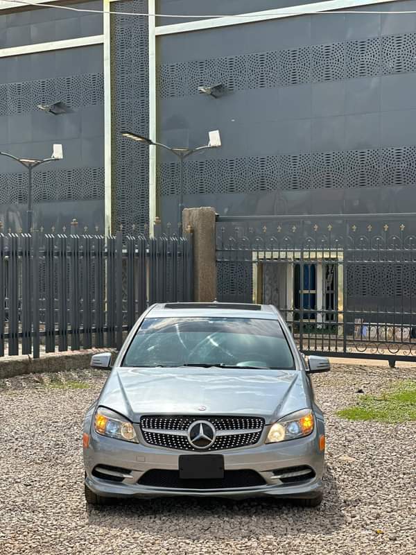 A picture of VERY CLEAN MERCEDES C300 2011 MODEL PRICE 7 7M LOCATION