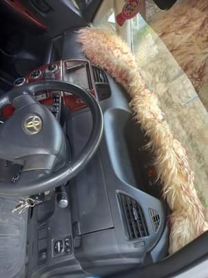 A picture of Toyota ractis