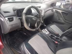 A picture of Hyundai Elantra 2014 Everything is intact nothing to fix Owner
