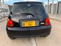 A picture of Toyota IST Kali sana Haina kipengele tuwasiliane 0785303273 Bei 12