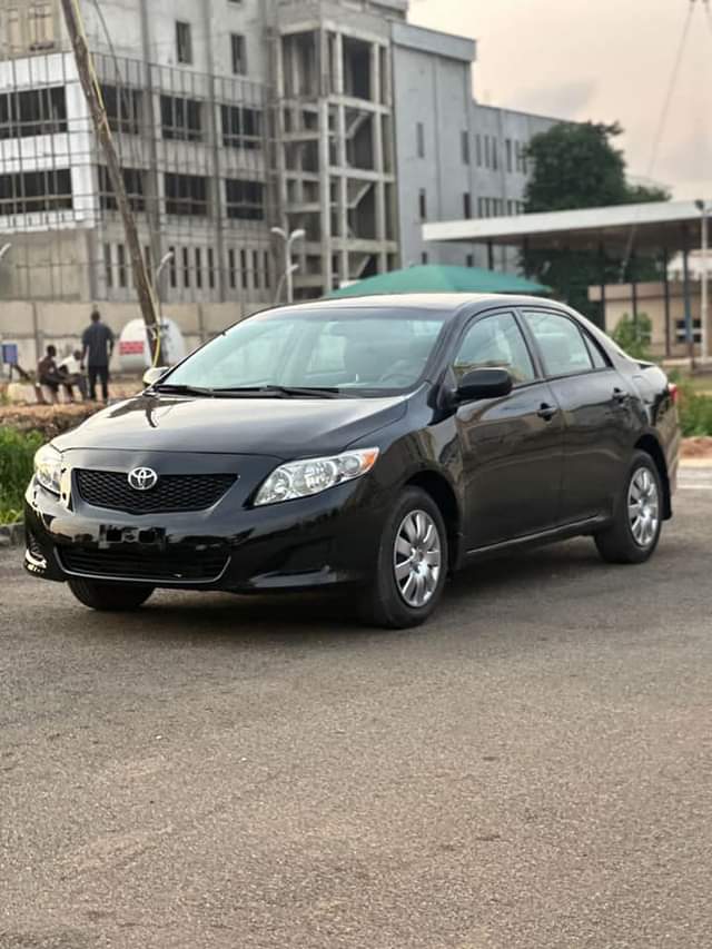A picture of FOREIGN USED 2011 TOYOTA COROLLA
