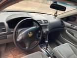 A picture of Honda Accord DC Nothing to fix Buy and drive 1