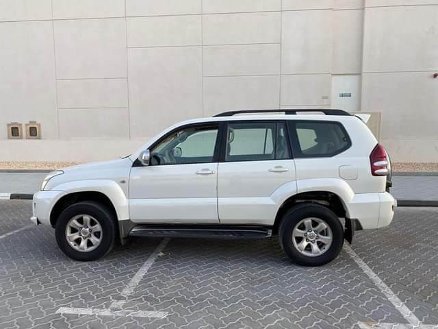 A picture of Toyota prado GX V4 petrol gcc 2006 971566482809