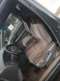 A picture of The Toyota sienna 2000
