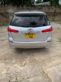 A picture of Toyota wishi