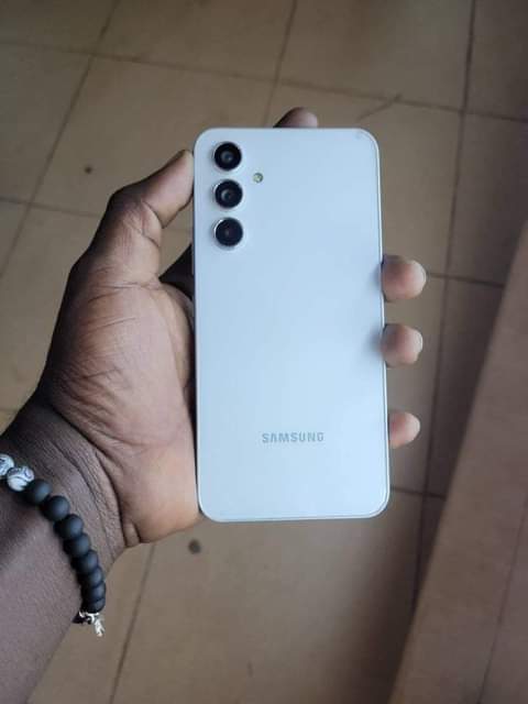 A picture of Samsung Galaxy A54