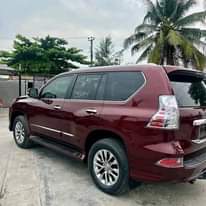A picture of DIRECT TOKUNBO 2017 LEXUS GX460 FULL OPTION In mint condition