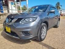 A picture of WhatsApp call 255 762 483 424 Nissan Xtrail New Model