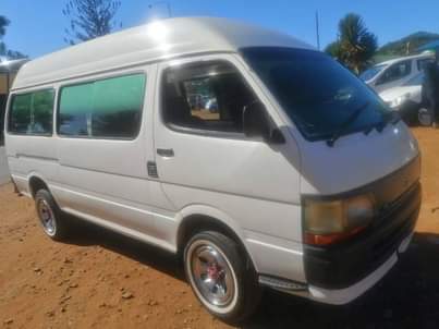 used toyota hiace