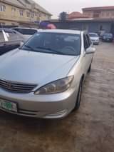 A picture of Toyota Camry 4plug 2004 Uber standard Top standard Engine Gear