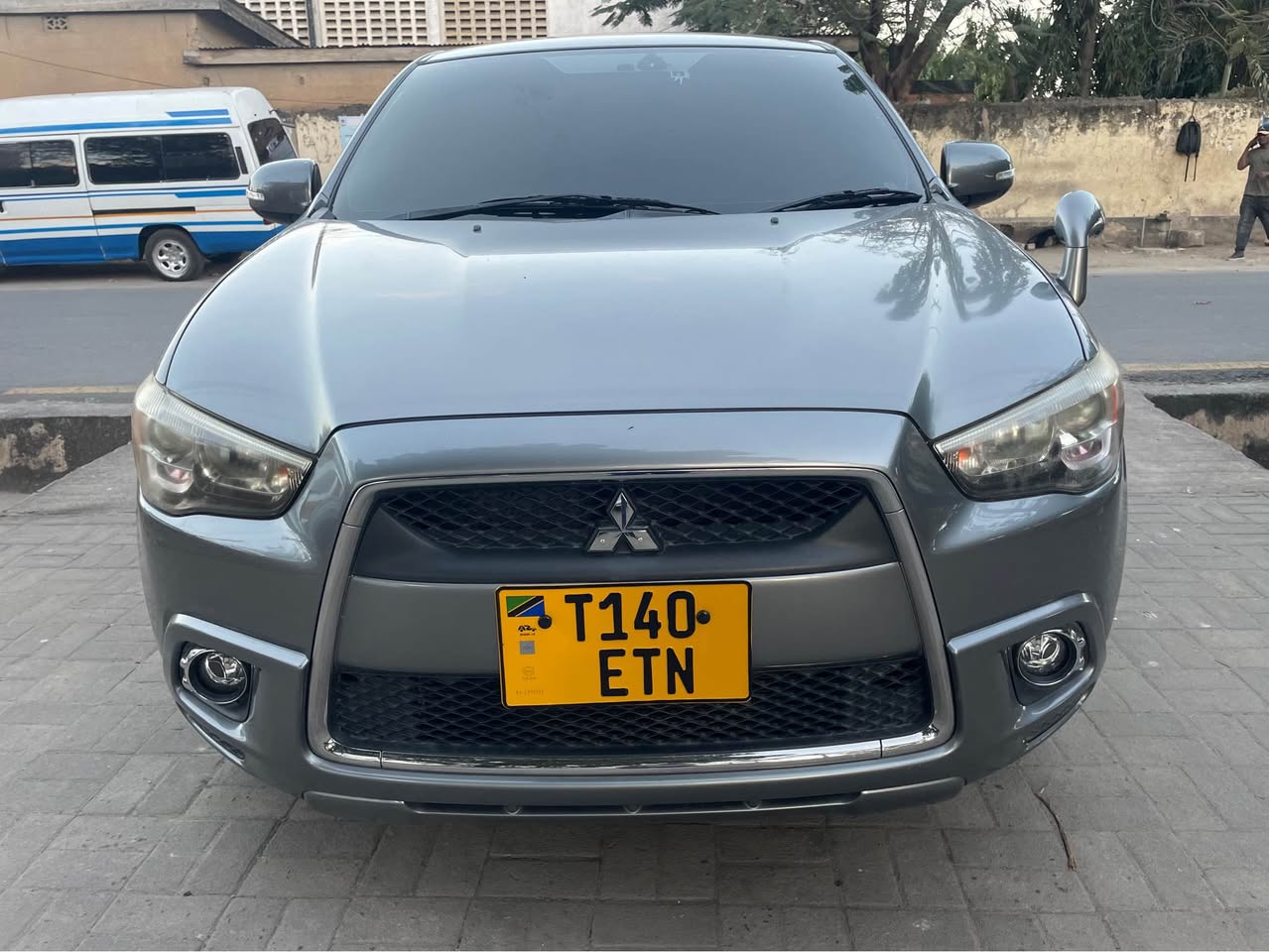 A picture of MITSUBISHI RVR 2010 Gari safi comfortable na lina muonekano wa