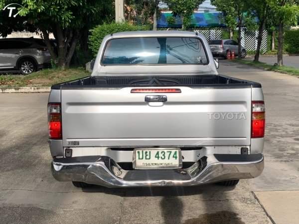 A picture of 2003 TOYOTA HILUX TIGER