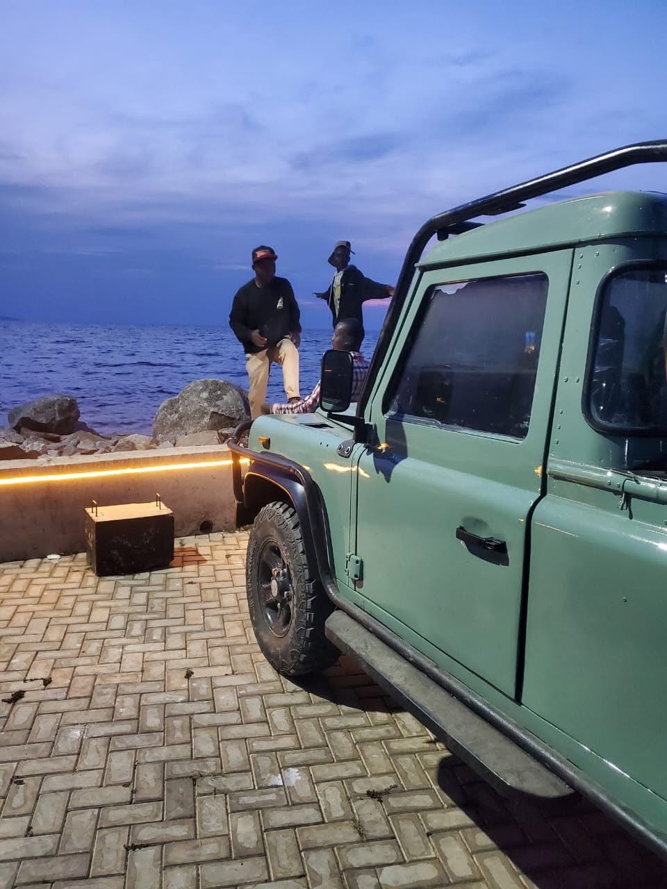 A picture of Land Rover pikapu