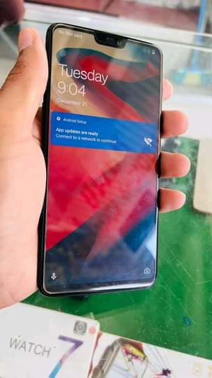 A picture of oneplus6 GB128
