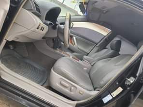 A picture of 2008 TOYOTA CAMRY LE Super silent 4 plugs engine Sharp
