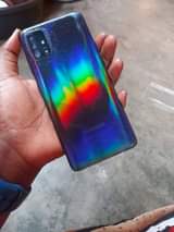 A picture of AHSANTENII WATEJA WANGU MNAOZIDI KUNIAMIN NA KUFANYA BIASHARA NAM NISIWE