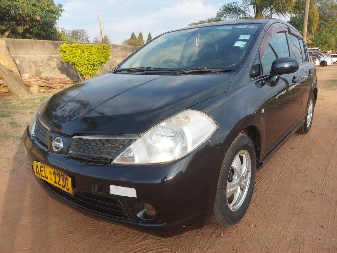 used nissan tiida