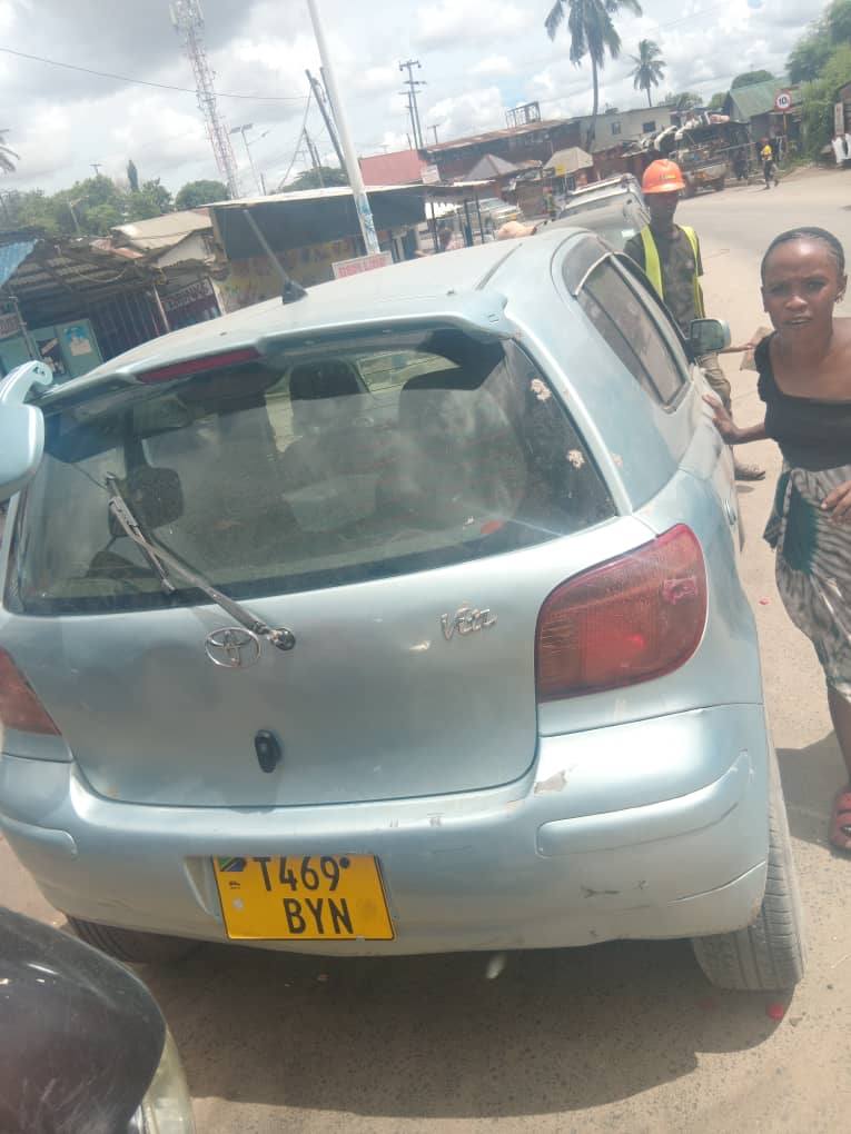 A picture of Toyota vitz
