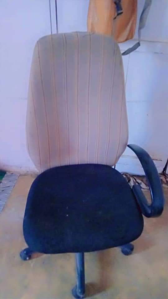 A picture of Kiti Cha ofisini