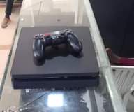 A picture of Ps3 and ps4 on sale ps3 370000 ps4 900000