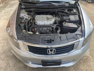 A picture of Honda accord 08