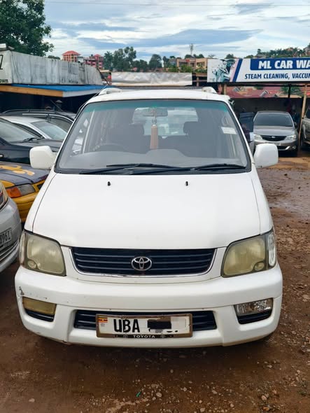 A picture of Noah 13 5m slightly negotiable 0705259352