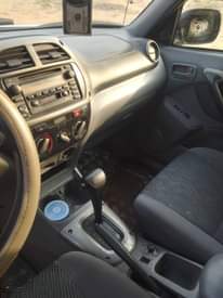 A picture of Toyota RAV4 2004 Model Buy and drive 2 5 buyer
