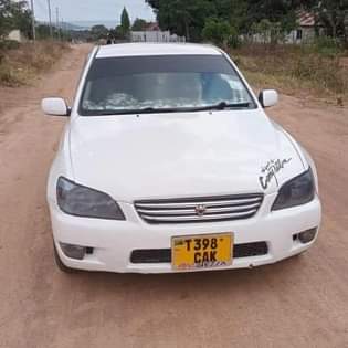 used toyota altezza
