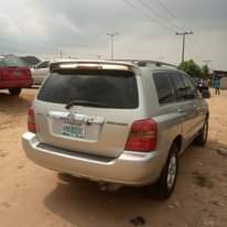 A picture of Clean Toyota Highlander 2004 Going for an affordable price Going