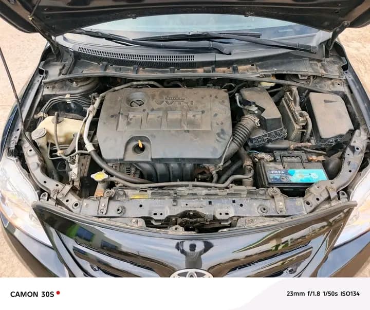 A picture of 2013 TOYOTA COROLLA S