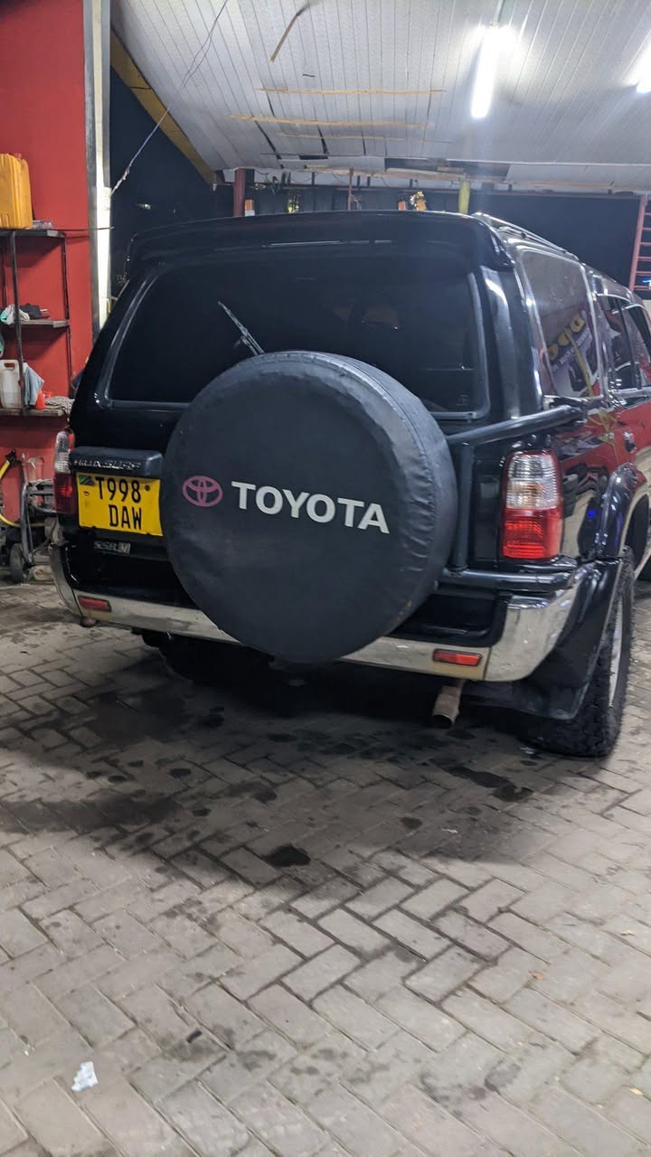 A picture of TOYOTA SURF