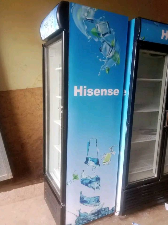 A picture of Hisense display fridge