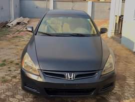 A picture of Honda Accord 2006 DC MANUAL
