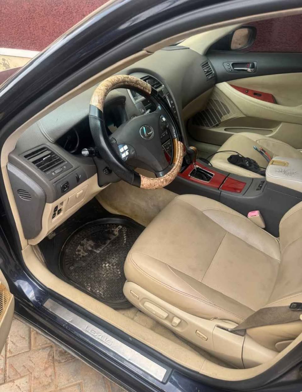 A picture of Lexus