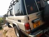 A picture of TOYOTA Land cruise