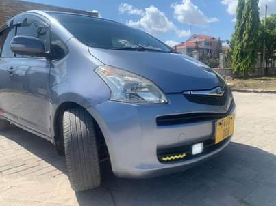 A picture of Toyota Ractis