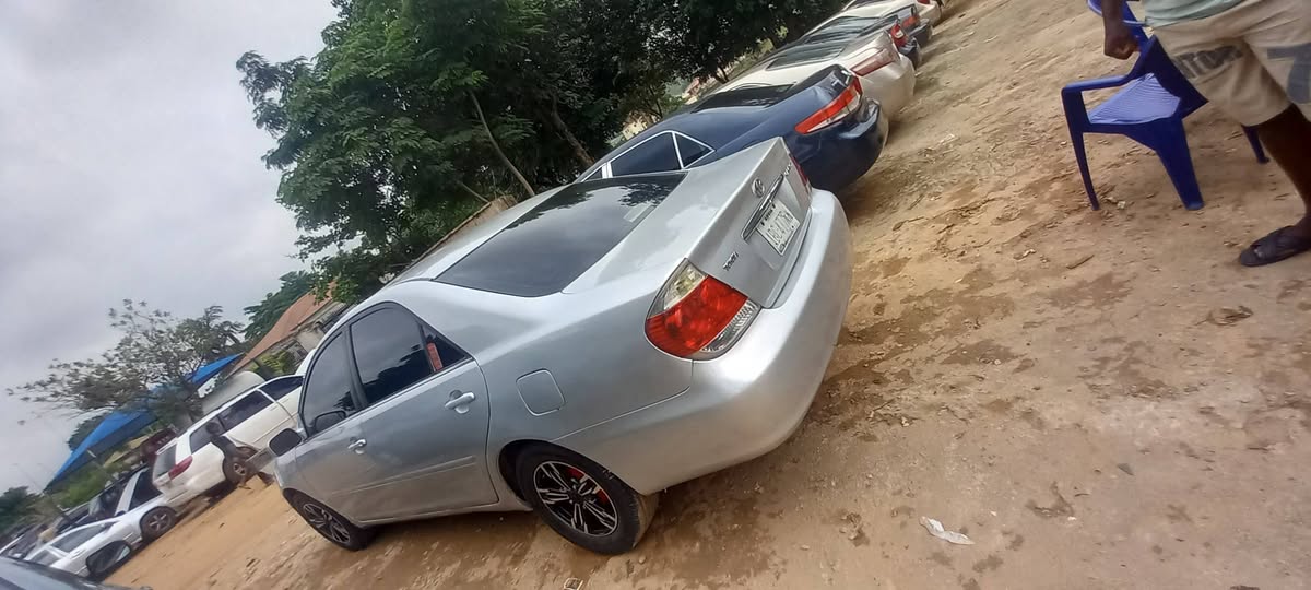 A picture of Toyota camry
